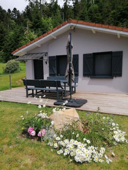 La Maison Bleue Saint-Etienne-les-Remiremont Bagian luar foto